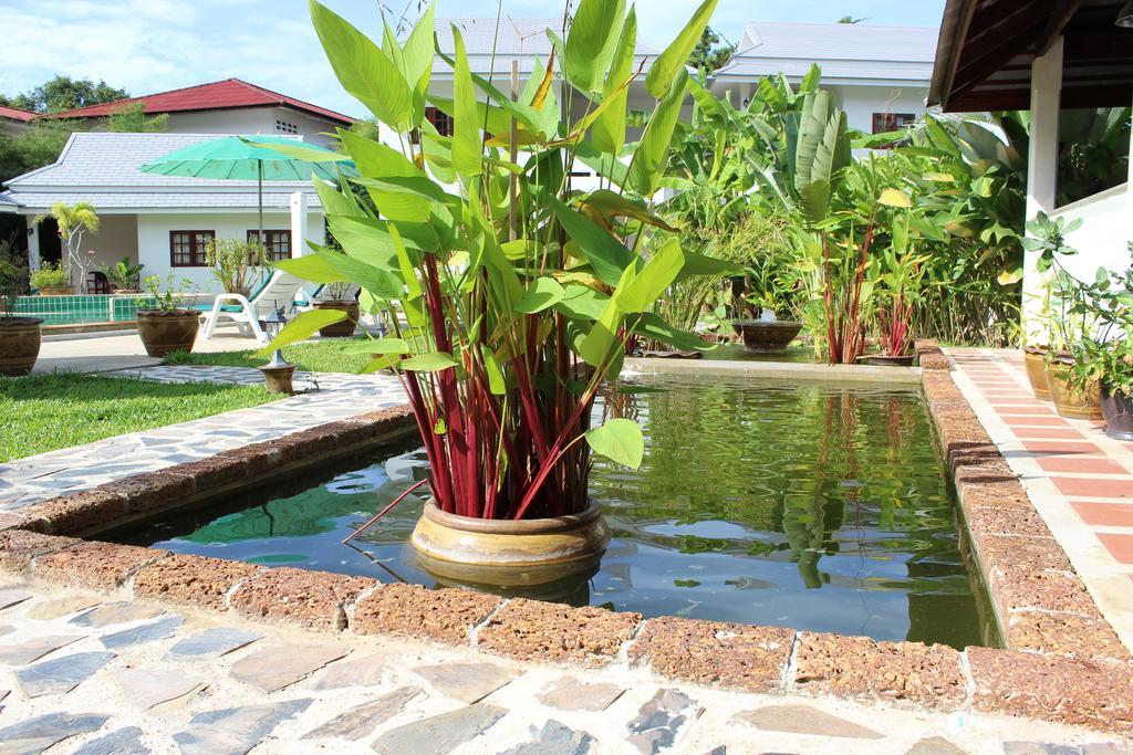 Villa Colina Khao Lak Rooms And Bungalows - Adults Only Exterior photo